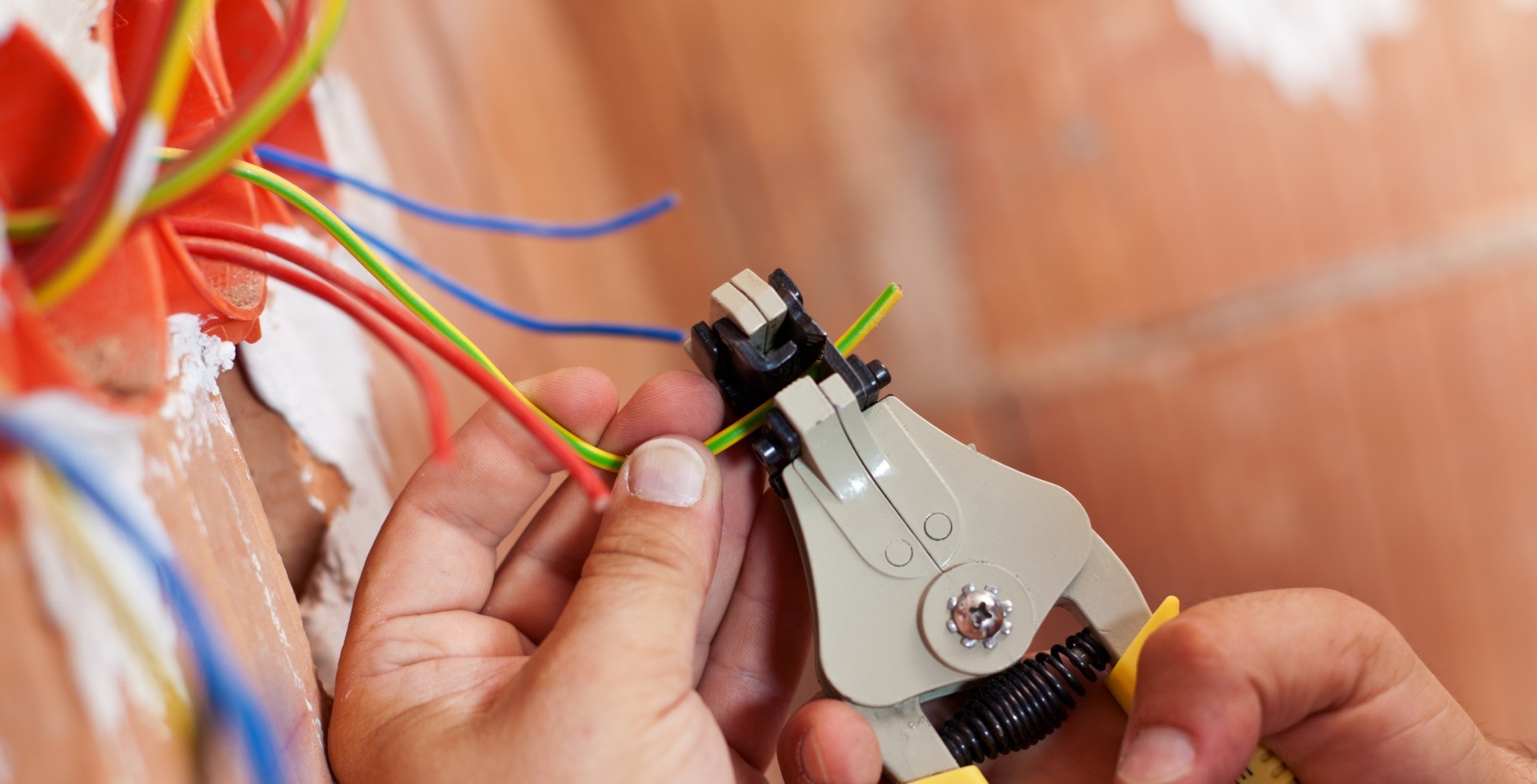 Electricians testimonials Norwood Green
